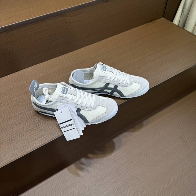 Onitsuka Tiger Mexico 66 Paraty 百搭单品板鞋 MEXICO 66是鬼冢虎旗下最经典的款式，李小龙最喜欢的一款训练鞋休闲鞋！鞋身特