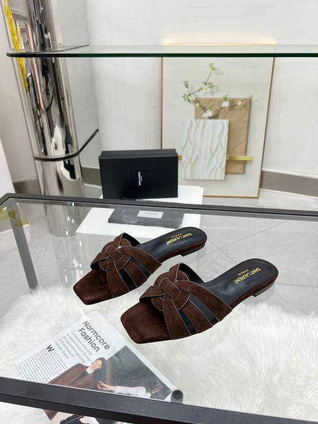 码数34-43 34.42.43不退换 橡胶底 皮底 羊绒系列 9色全...，有普通橡胶大底和高版本真皮大底，出厂价不同...Y家平底凉鞋升级版 独家定制高端货